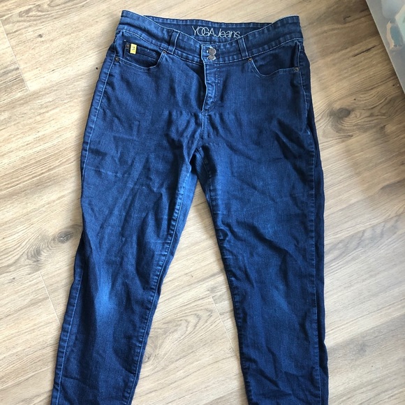 Yoga Jeans - Picture 1 of 3
